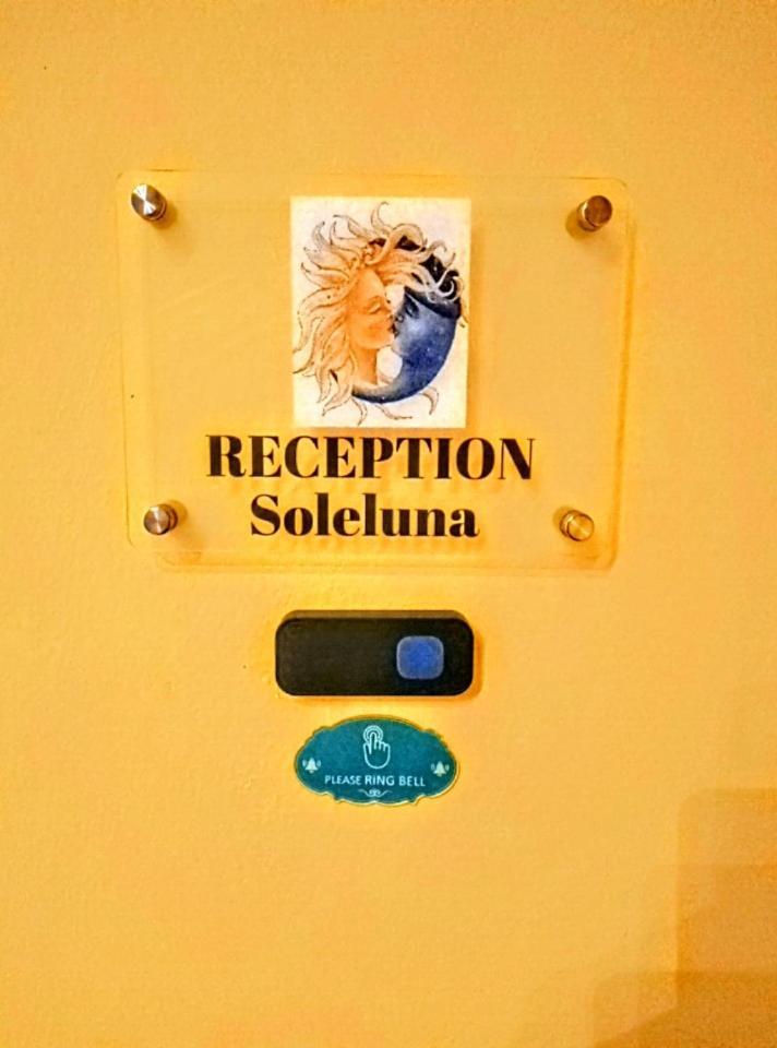 Soleluna Carro 外观 照片